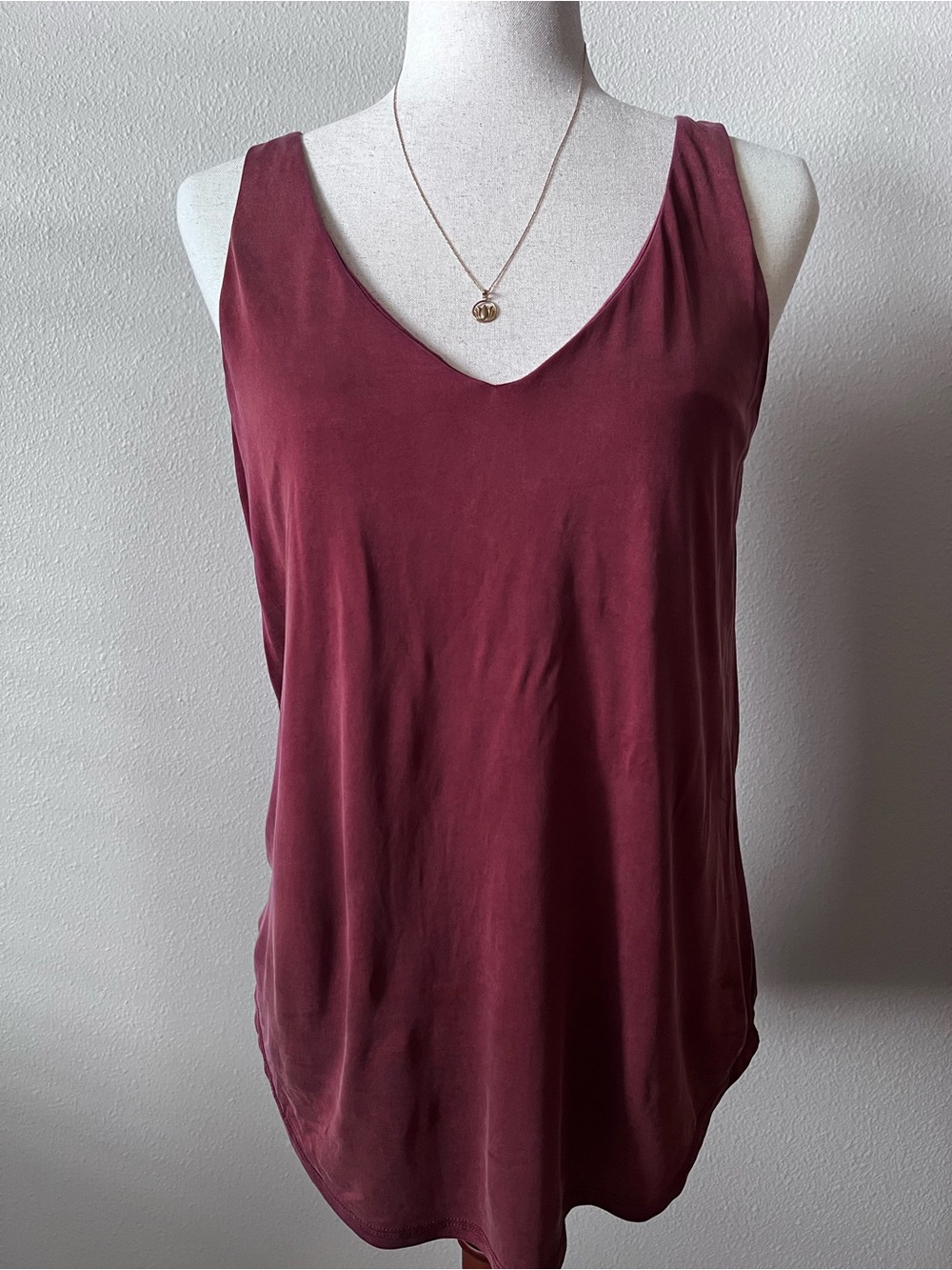 Tart Collection Criss-Cross Back Tank Burgundy Maroon Soft Built-in Bra - Size S